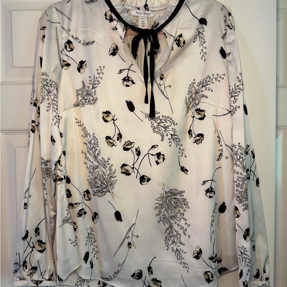 White House Black Market White and Black Floral Blouse
